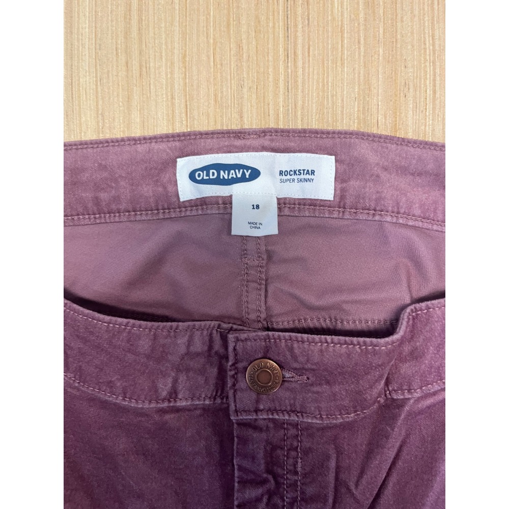 Old Navy Rockstar Super Skinny Corduroy Pants Womens 18 Purple Mauve Stretch - Picture 7 of 8